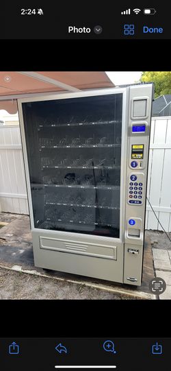 Crane National Vendor 181