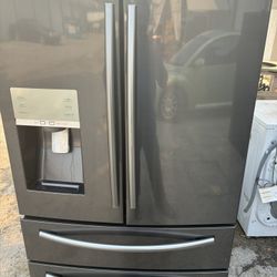 REFRIGERATOR SAMSUNG 4 Doors Counter Depth