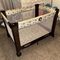 GRACO Pack And Play 