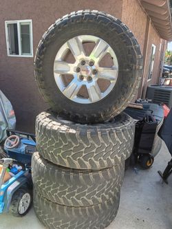Gmc sierra rim and tires 6 lugs