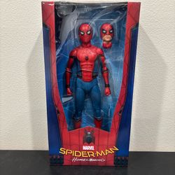 NECA Marvel Spider-Man Homecoming 18" Action Figure  1/4 Scale