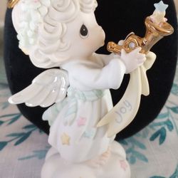 Precious Moments "Simple Joys Put A Song In Your Heart" Figurine