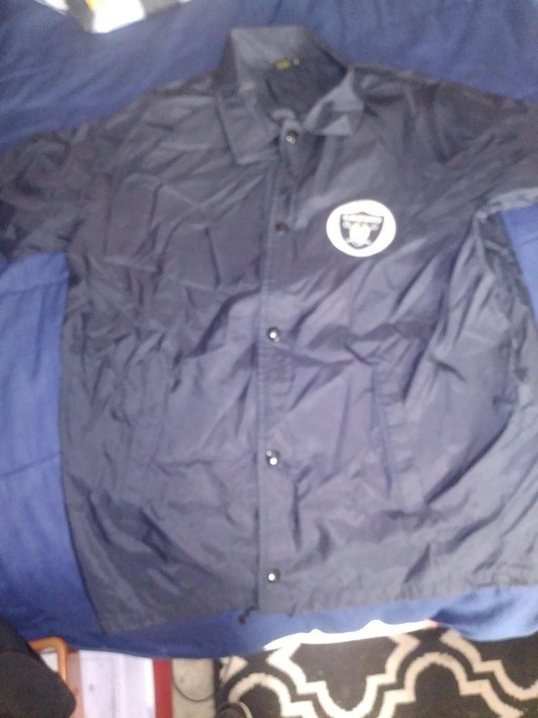 Small. Sir Jac. Raiders windbreaker.
