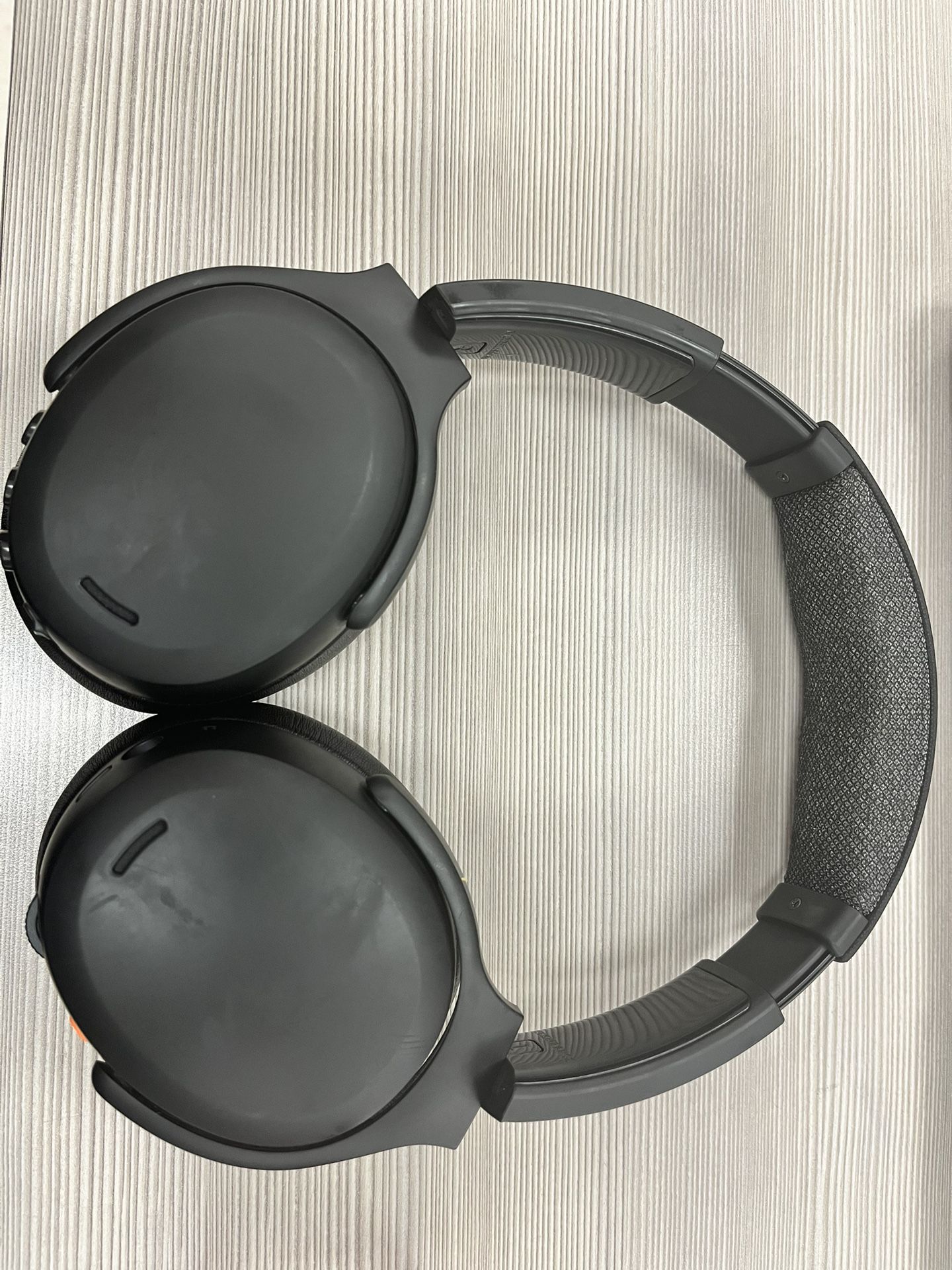 Skull Candy Headphones ( With ANC)