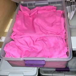 12 - Hot Pink Table Runners - Quince , Sweet 16 Or Party 