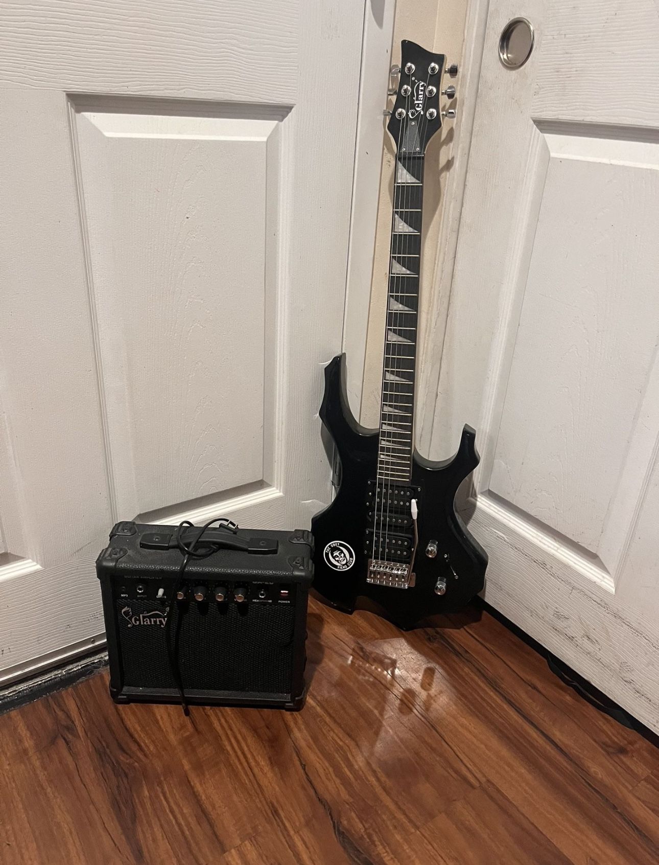 Electric Guitar With Amp