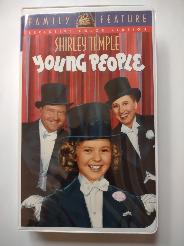 Young People (VHS 1995) Shirley Temple Musical Comedy UNTESTED