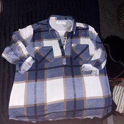 Women's blue button-down flannel