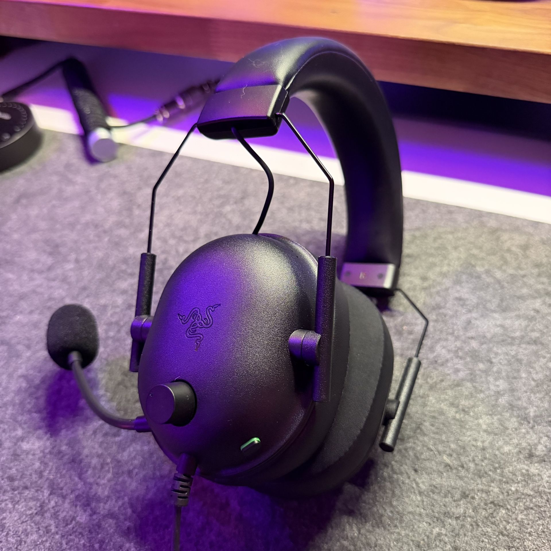 Razer BlackShark V2 X Black Gaming Headset For Xbox / Pc / PS4 / PS5 Like New