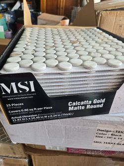 ​📦 Brand New MSI Calacatta Gold Mosaic Tiles (2 Boxes / 30 Sheets)