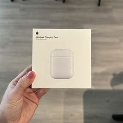 AirPods Charging Case