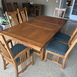 Dining Room Table Set 