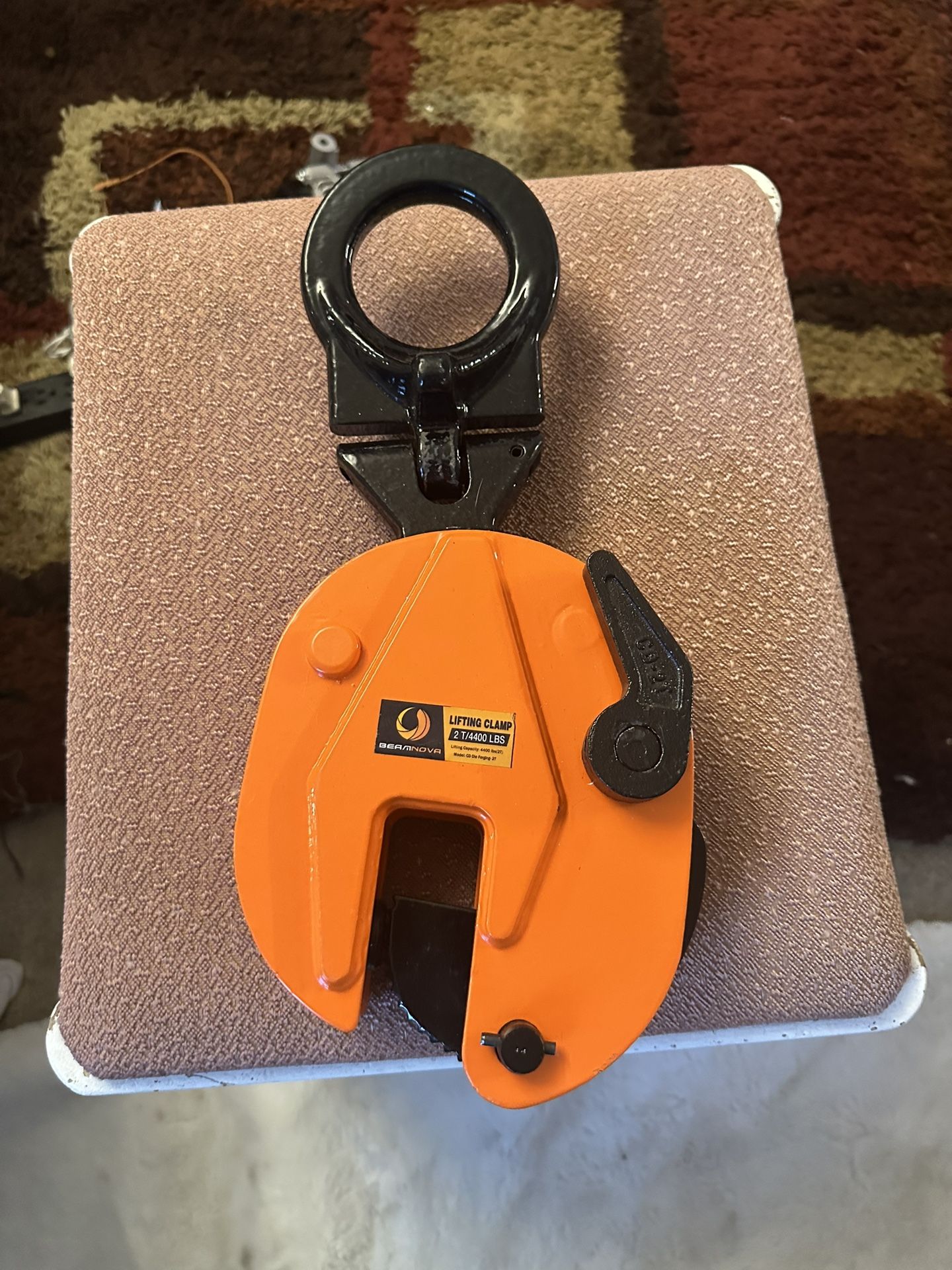 Lifting Clamp