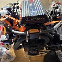 1992 Mercruiser 4.3 Liter Marine Engine 