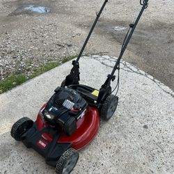 Toro 21 in. Recycler Briggs and Stratton 140cc Self-Propelled Gas RWD Walk Behind Lawn Mower 