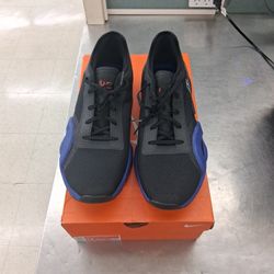 M NIKE  AIR ZOOM SUPERREP 3 SIZE 12  $69
