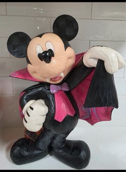 Jim Shore Disney Mickey Mouse Vampire Halloween Costco Exclusive Figurine