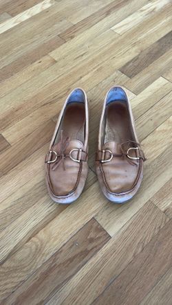 Lauren Leather Loafer. Women’s Size 9