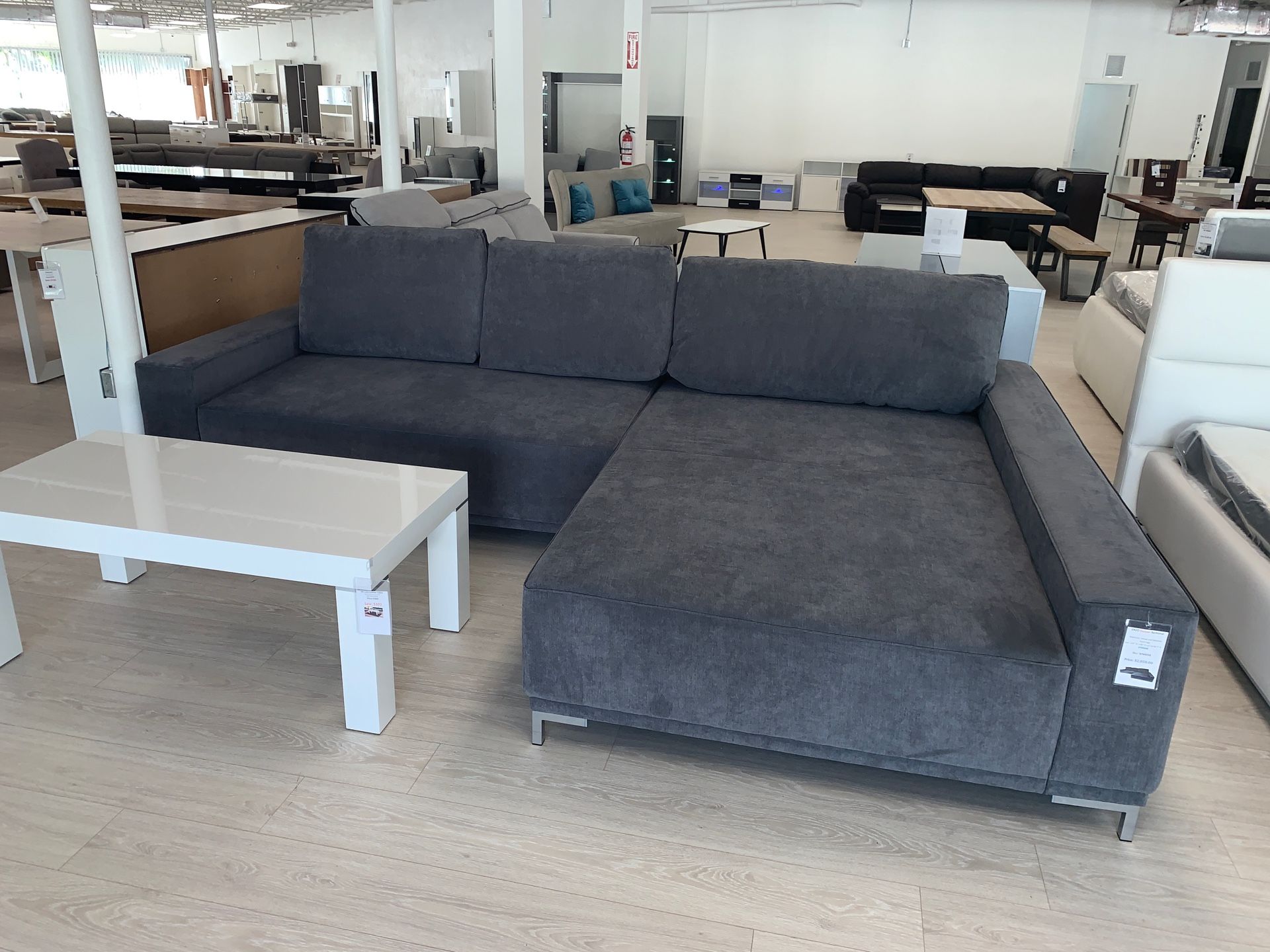 Sleeper sectional sofa We finance!!! Made in Europe