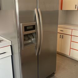 Kitchenaid Full Depth Refrigerator/freezer