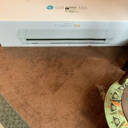 Brand New Silhouette Cameo Pro