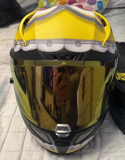 HJC Minions Helmet