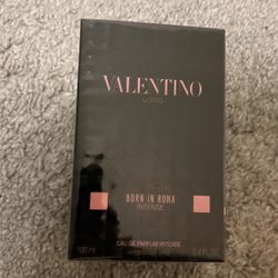 Valentino Uomo Fragrance 