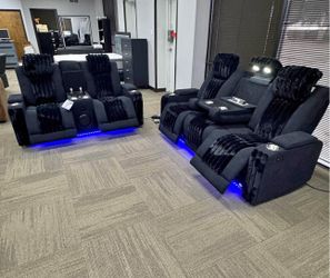 NEW LUXURY POWERED RECLINING SOFA AND LOVESEAT SET WITH FREE DELIVERY PAY ON ARRIVAL
