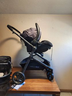 Evenflo Pivot Vizor Stroller