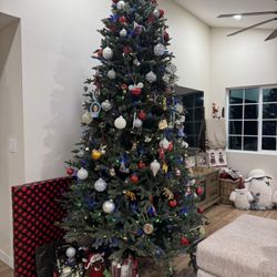 Christmas Tree 10ft