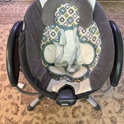 Graco Baby Swing 