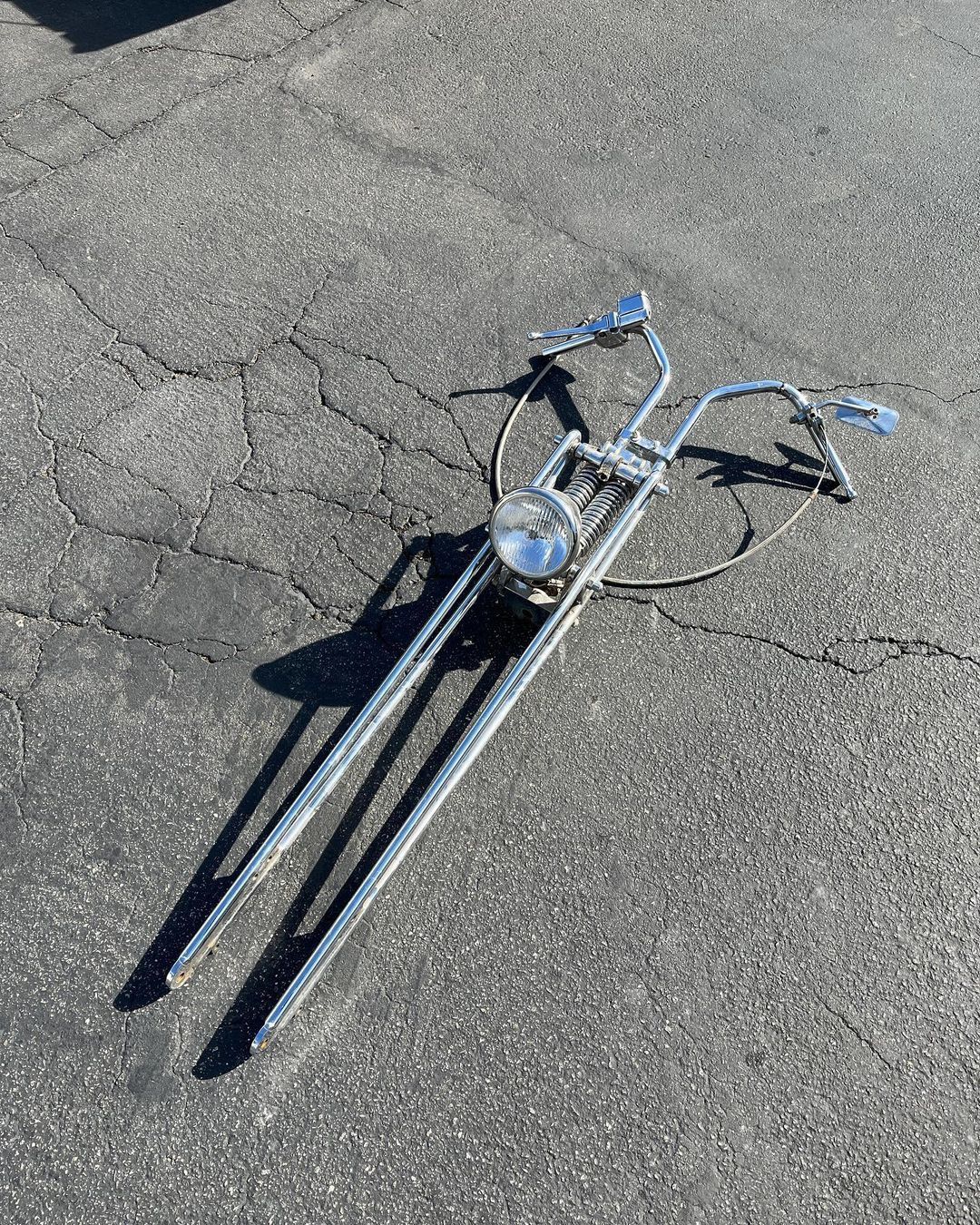 Molded Girder. 1" Stem.