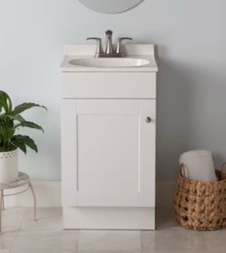 Project Source Dover 18-in True White Single Sink Bathroom Vanity with White Cultured Marble Top (Fully Assembled)