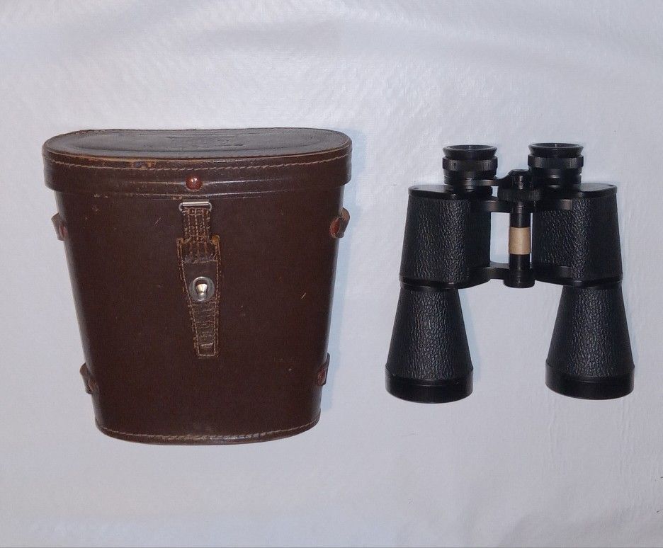 Vintage UNITED Binoculars 30x40 Fully Hard Coated with Case