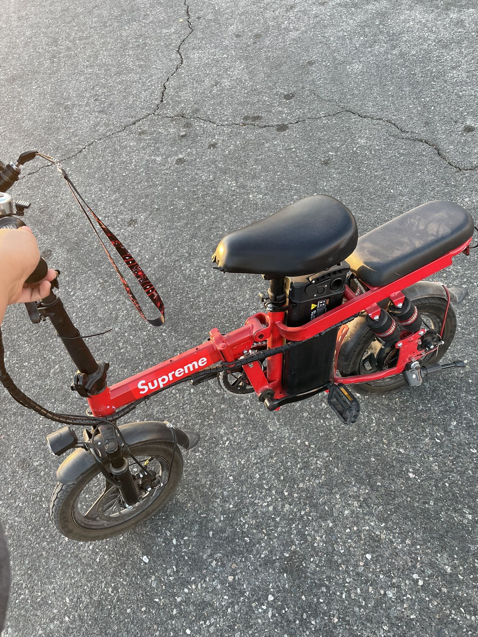E-bike Red,