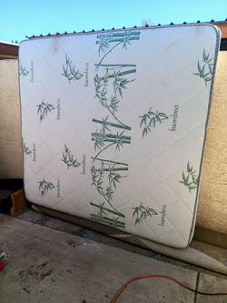 King Pillow Top Mattress, Heavy Duty Roller Frame. Great Condition