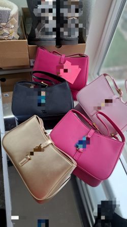 Women's Shoulder bag ➡️ swipe slide see photos