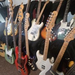 Yard Sale Vintage Fender USA Guitar Bass Stratocaster Telecaster Mustang Jazz P 4 5 6 String MIM Case