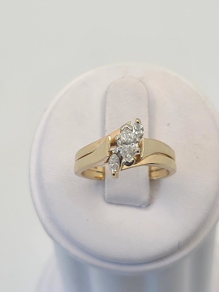 14k Gold 0.35ct Center Marquis Diamond Engagement Set