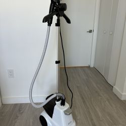 Full Size Garment Steamer With Foot Pedal 