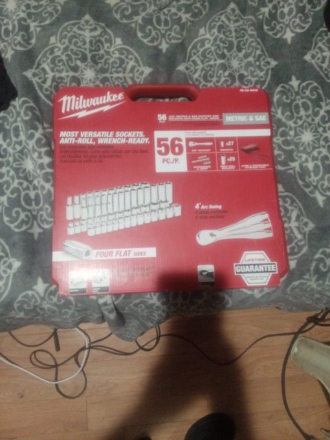 Milwaukee Ratchet Set