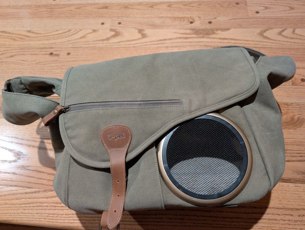 U-Pet Pet Carrier