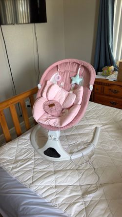 Portable Baby Swing with Remote Control Bluetooth Music 5-Speed Timer Pink 5‑point safety harness, machine washable pad, 12 melodies & Bluetooth, 8/15