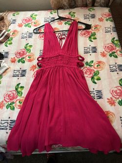 PINK DRESS SIZE SMALL