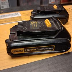 DEWALT 20V BATTERY 1.5 AH. Each  Each