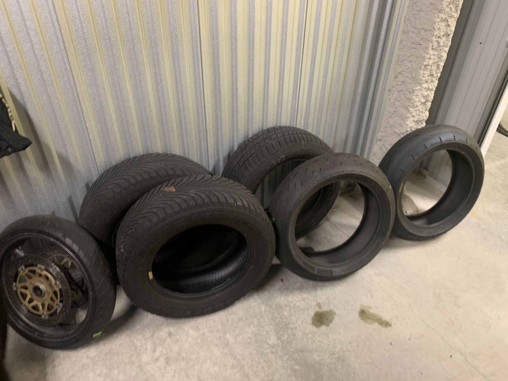 Used motorcycle/car/truck tires