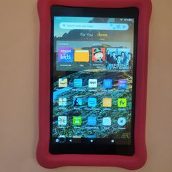 Amazon Fire HD 8 tablet, 8” HD Display, 3GB memory, 32GB, designed for portable entertainment