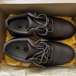 Steel toe work shoes