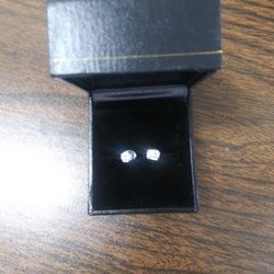 14 K Gold Diamond Earrings 