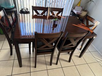 6 chair Dinning table set